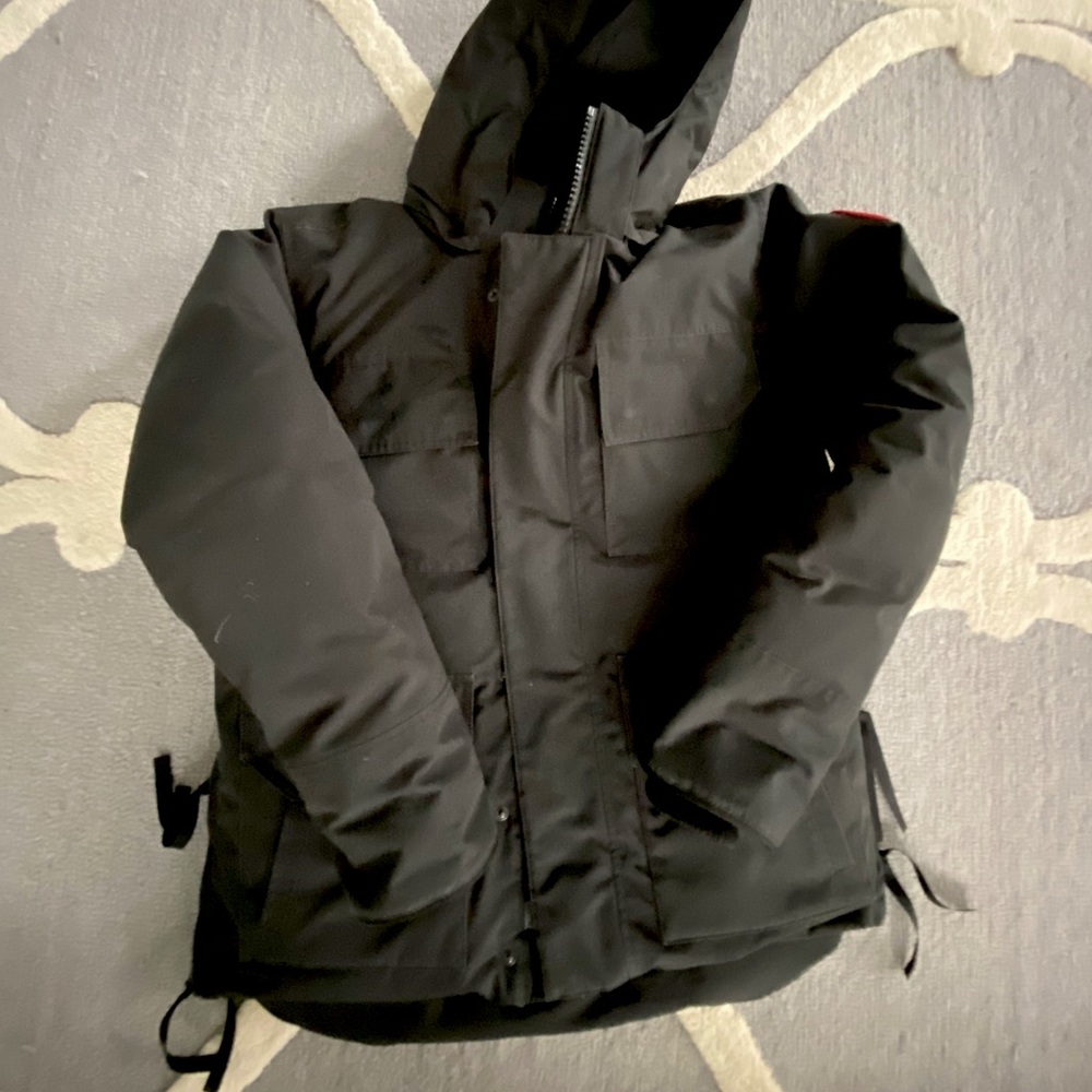 Canada Goose Maitland Black Parka Men’s large.